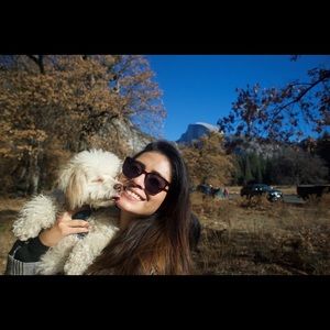 Meet your Posher, Maria isabel